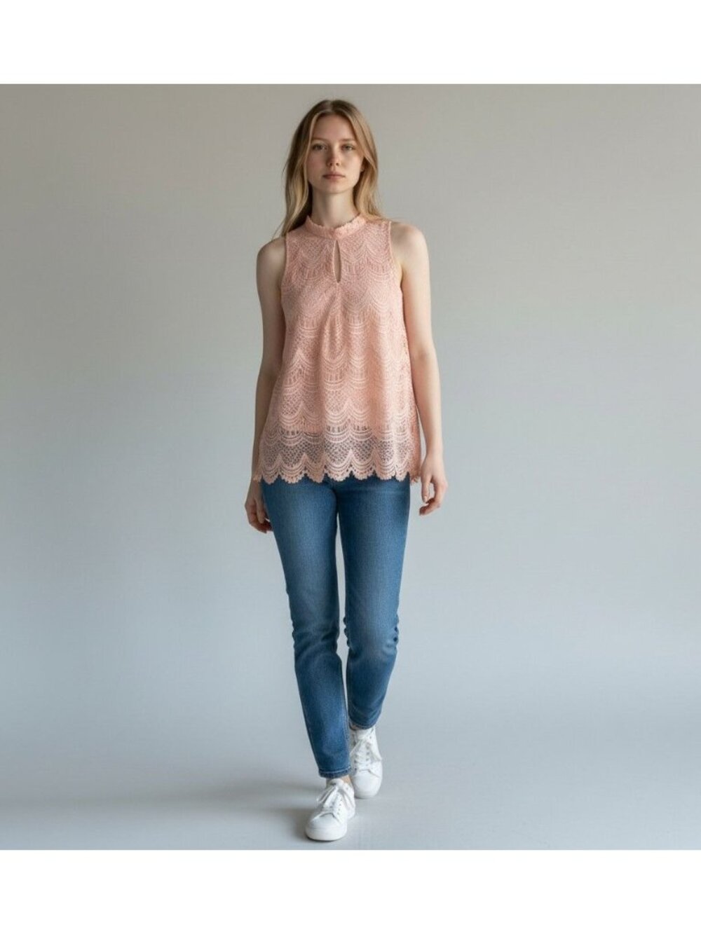 Love J Womens Sleeveless Light Pink Lace Top Scalloped Hem Keyhole Back Size M